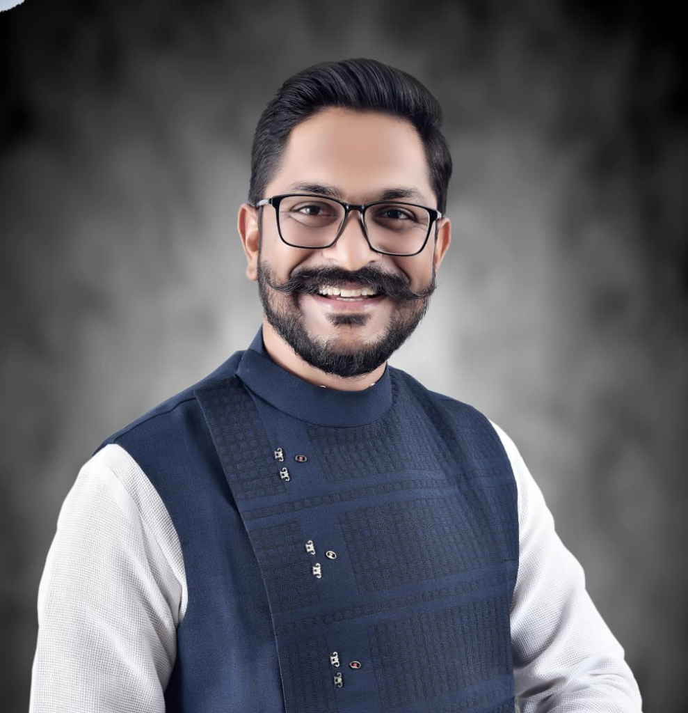 Damodar Bajirao Chavan - Founder